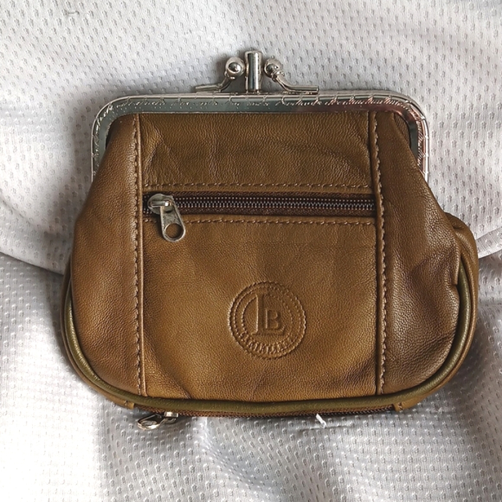 Coin pouch
